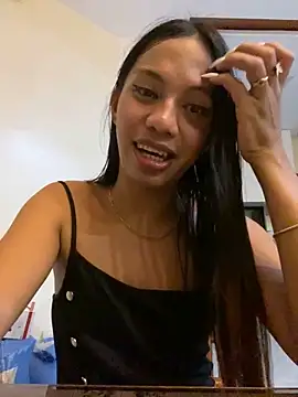 whiteladyboy online show from October 18, 3:02 pm