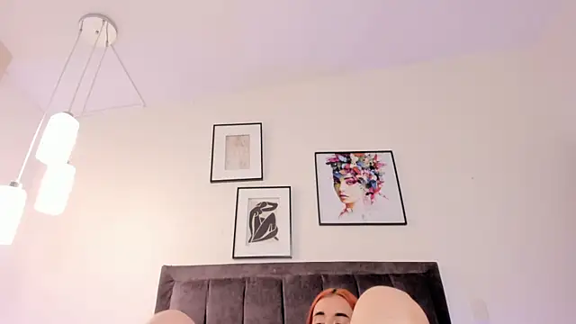 helen mooree online show from January 21, 1:22 pm