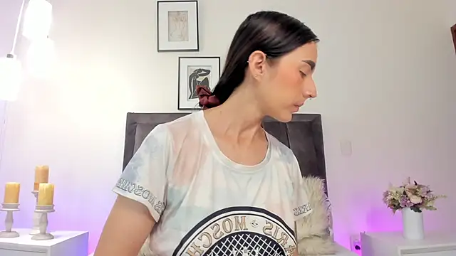 helen mooree online show from February 13, 12:34 pm