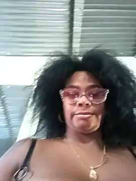 Melanie candy  online show from October 6, 10:07 pm