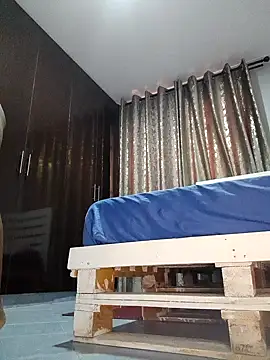 Snapshot of kinkybeby chatting on February 11, 6:40 am kinkybeby online show from February 11, 6:40 am