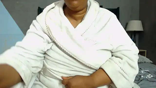 Snapshot of Jabbabuttxxx chatting on May 24, 1:16 pm Jabbabuttxxx online show from May 24, 1:16 pm