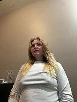 PhatAssBlond online show from December 15, 12:29 am