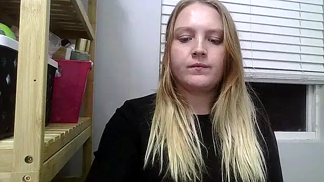 PhatAssBlond online show from December 22, 2:17 am