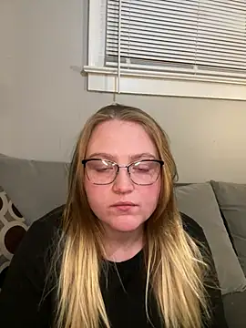 PhatAssBlond online show from February 18, 12:26 am