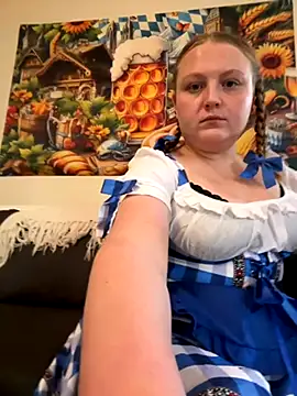 PhatAssBlond online show from September 29, 9:08 pm