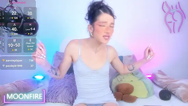 moonfiredancer online show from December 7, 7:27 am