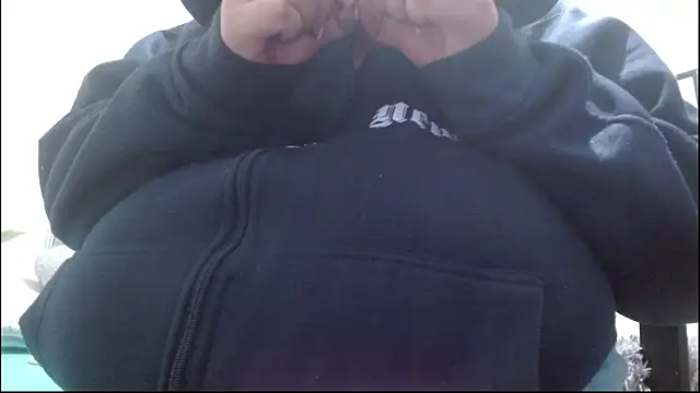 Alisteresa  online show from January 17, 8:12 pm