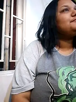 Snapshot of Alisteresa_ chatting on June 25, 2:22 am Alisteresa online show from June 25, 2:22 am