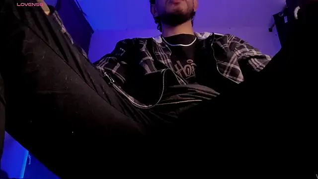 s sven03 online show from February 24, 8:40 pm