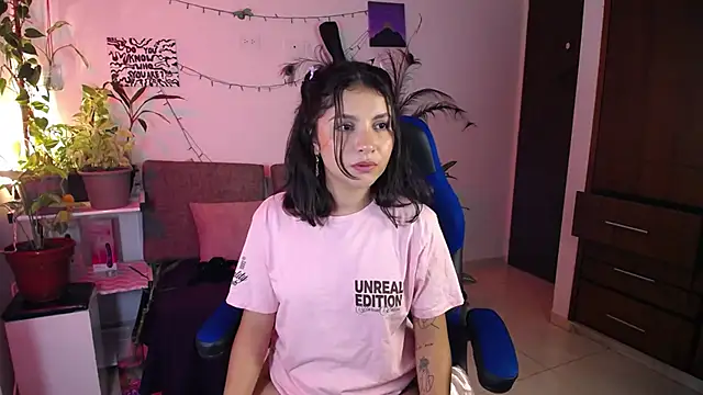 medusa 025 online show from February 27, 5:56 am