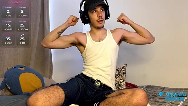 ilytheo online show from September 25, 7:06 pm