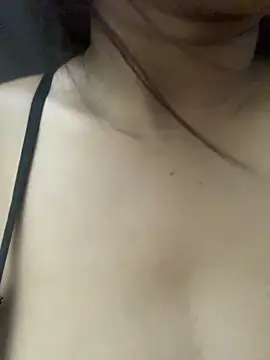 Mia 656 online show from March 12, 2:34 pm