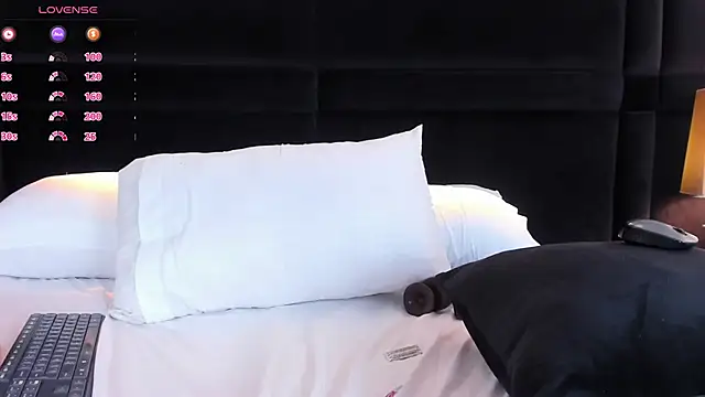 MiaStor online show from January 20, 9:01 pm