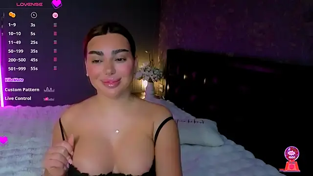 babyleilaa online show from December 20, 12:01 pm