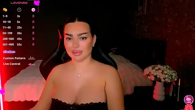 babyleilaa online show from January 9, 2:53 pm