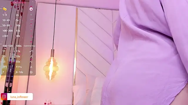 Flor delunaa online show from February 6, 6:46 pm