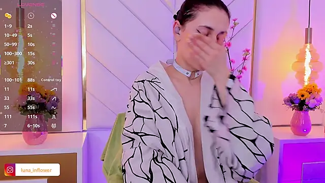 Flor delunaa online show from March 20, 6:42 pm