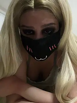 freyalxx online show from March 2, 2:03 am