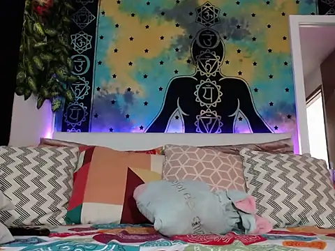 chanel 1041 online show from February 11, 8:52 pm