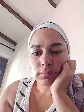 Snapshot of Amelia1_ chatting on July 17, 2:02 pm Amelia1 online show from July 17, 2:02 pm
