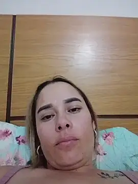 Snapshot of Amelia1_ chatting on July 23, 3:37 am Amelia1 online show from July 23, 3:37 am