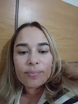 Snapshot of Amelia1_ chatting on July 26, 11:11 pm Amelia1 online show from July 26, 11:11 pm