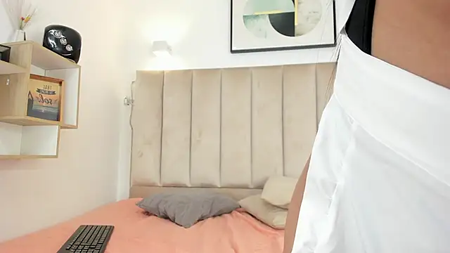 Anniie Queen online show from October 14, 3:29 am