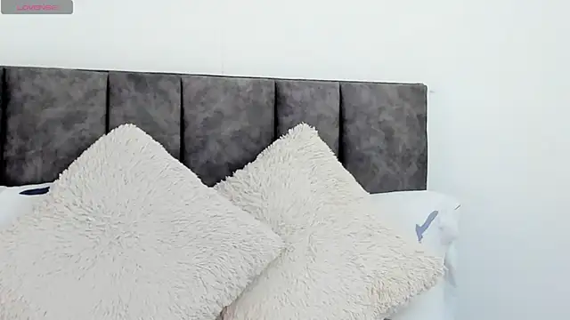 VeronicaTonu online show from February 11, 6:33 pm