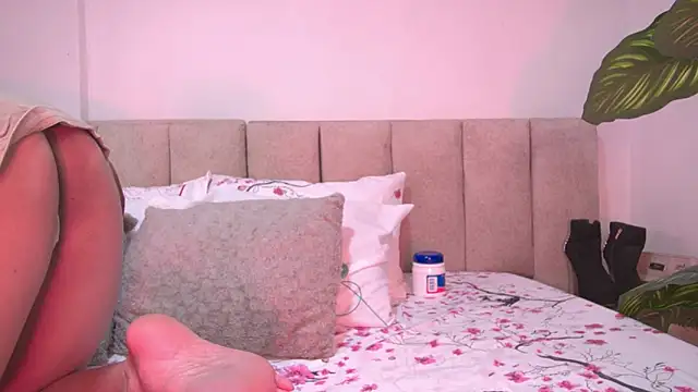 amber demons2021 online show from October 2, 9:55 pm