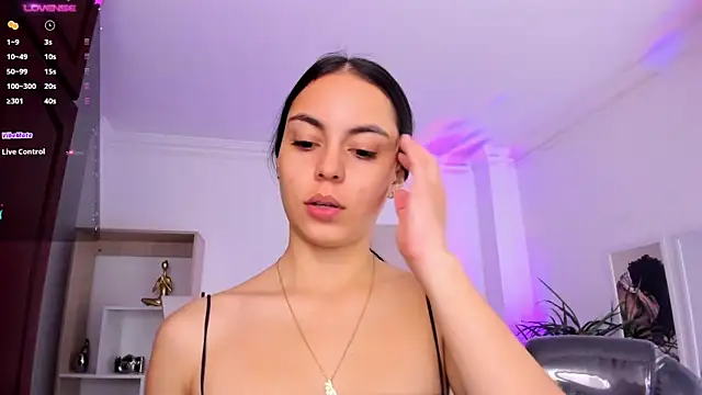 Snapshot of Aleejaa__ chatting on January 28, 11:28 am Aleejaa online show from January 28, 11:28 am