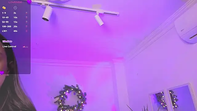 Aleejaa   online show from December 20, 11:28 am