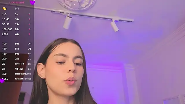 Aleejaa   online show from April 5, 11:29 am