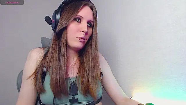 tracy cooper online show from February 13, 7:56 am