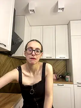 MartiniiSelenna online show from December 2, 6:52 am