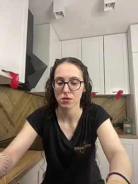 MartiniiSelenna online show from March 26, 6:30 am