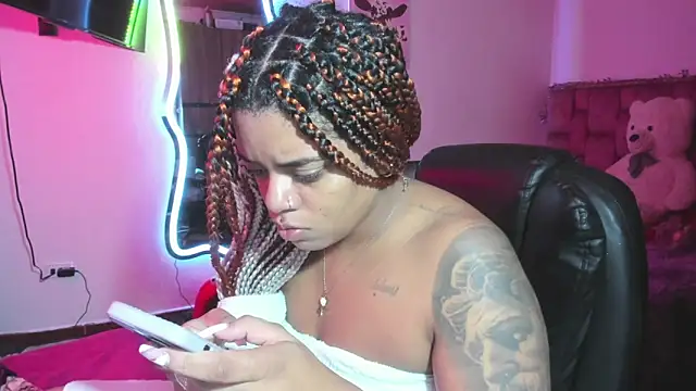 ladyrd1 online show from February 10, 1:37 pm