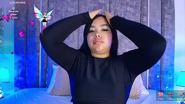 MarianaGarciaa   online show from November 24, 6:40 pm