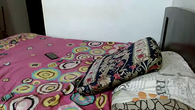 chocoboom4u online show from November 11, 7:36 pm