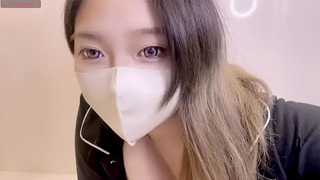 Snapshot of Rei1216xo chatting on December 14, 1:59 pm Rei1216xo online show from December 14, 1:59 pm