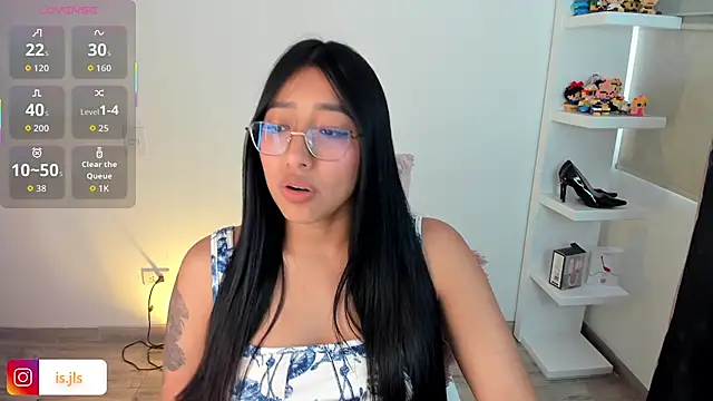 isa bellaa0 online show from December 2, 1:05 pm