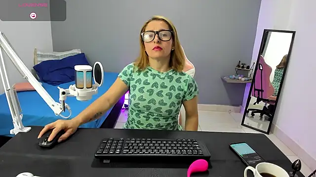 Yelena03 online show from January 16, 8:25 pm