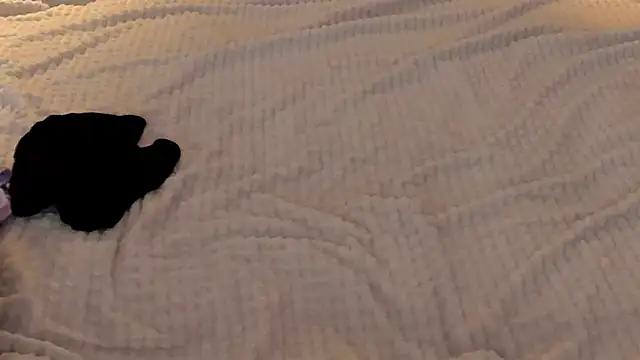 IceDanielles online show from September 26, 12:53 pm