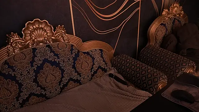 IceDanielles online show from January 31, 7:11 pm