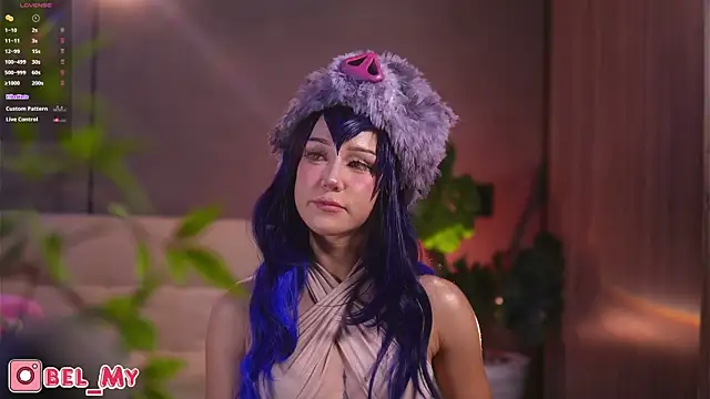 Snapshot of Bella-Franco chatting on September 16, 5:36 pm Bella-Franco online show from September 16, 5:36 pm