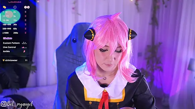 Bella-Franco online show from April 4, 5:21 pm