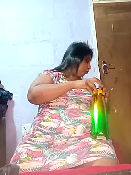 raniofsex02 online show from March 15, 6:10 pm