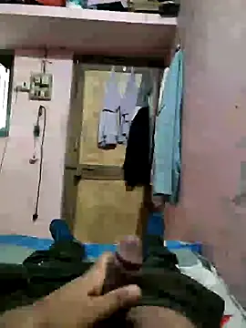 Snapshot of PlayBoy0299 chatting on February 17, 2:20 am PlayBoy0299 online show from February 17, 2:20 am