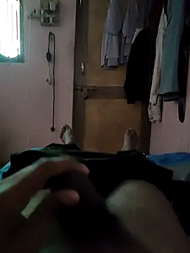 Snapshot of PlayBoy0299 chatting on February 23, 6:17 am PlayBoy0299 online show from February 23, 6:17 am