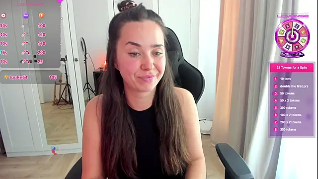 PlayfulGoddess online show from May 15, 1:40 pm